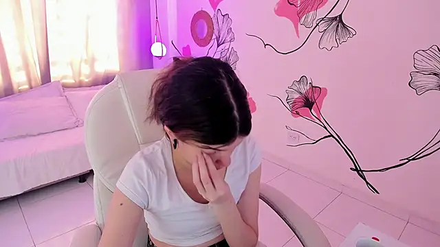 Isabela Fiorelli online show from 27, 4, 2026