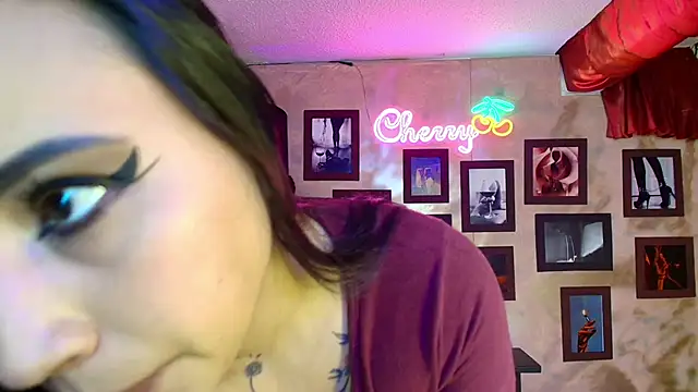 cherryy bombshelll online show from 16, 9, 2025