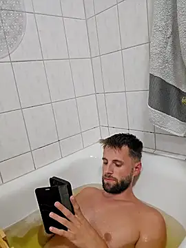 Snapshot of ademandjulia chatting on 22, 9, 2025 ademandjulia online show from 22, 9, 2025