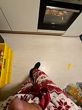 Snapshot of ademandjulia chatting on 7, 10, 2025 ademandjulia online show from 7, 10, 2025