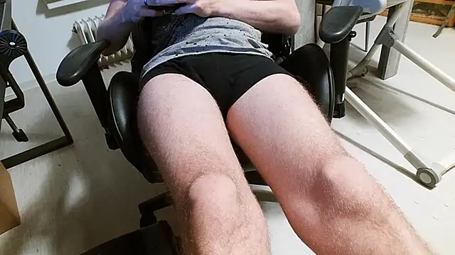 Snapshot of ademandjulia chatting on 16, 2, 2026 ademandjulia online show from 16, 2, 2026