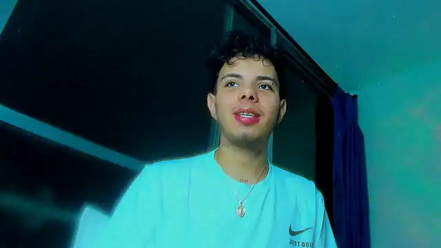 Snapshot of Alessandro_1610 chatting on 16, 10, 2025 Alessandro 1610 online show from 16, 10, 2025