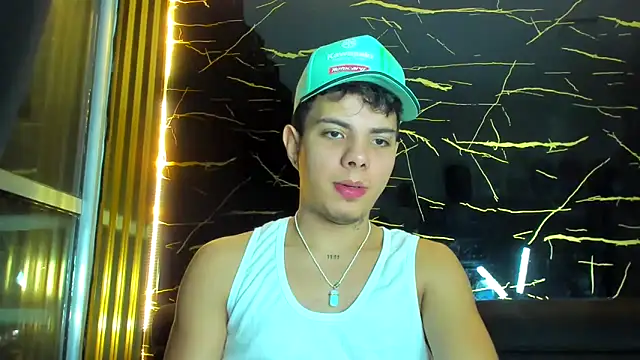 Snapshot of Alessandro_1610 chatting on 30, 3, 2026 Alessandro 1610 online show from 30, 3, 2026