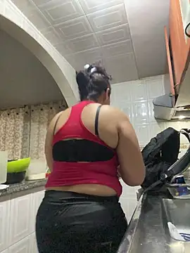 Carola-Ross online show from 23, 4, 2026