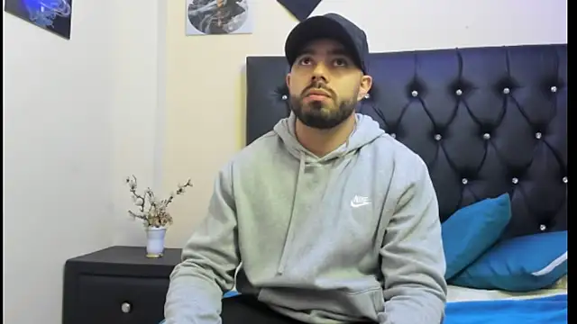 mikeblaree online show from 28, 2, 2025