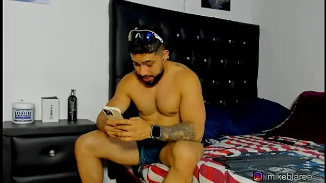 mikeblaree online show from 28, 3, 2026