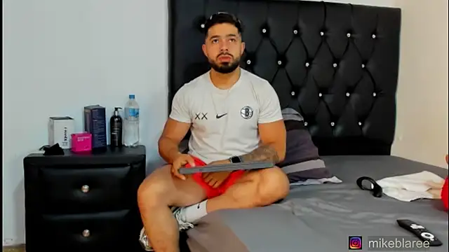 mikeblaree online show from 27, 4, 2026