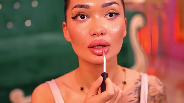 Snapshot of SashaFerrera chatting on 21, 2, 2025 SashaFerrera online show from 21, 2, 2025