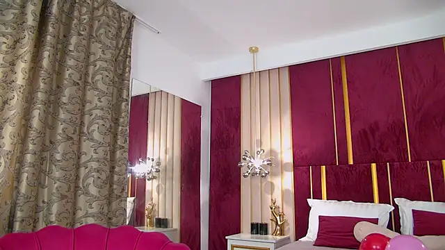 Snapshot of ChloeSins_ chatting on 13, 3, 2025 ChloeSins online show from 13, 3, 2025