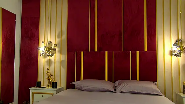 Snapshot of ChloeSins_ chatting on 10, 9, 2025 ChloeSins online show from 10, 9, 2025