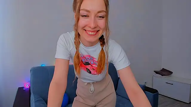 Snapshot of marilinaal chatting on 11, 2, 2025 marilinaal online show from 11, 2, 2025