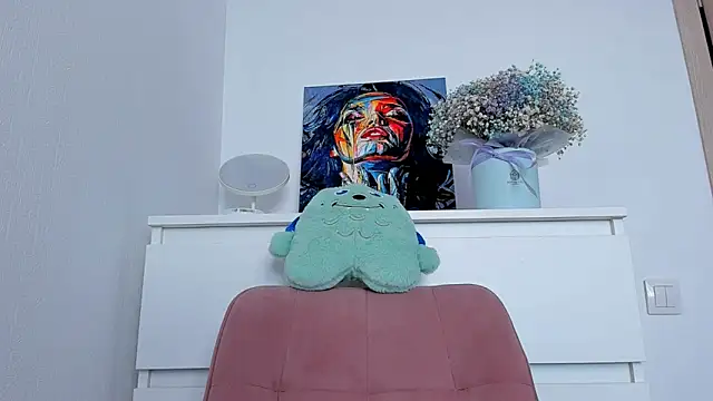 Snapshot of marilinaal chatting on 15, 3, 2025 marilinaal online show from 15, 3, 2025