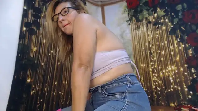 StephyJones1 online show from 23, 4, 2026