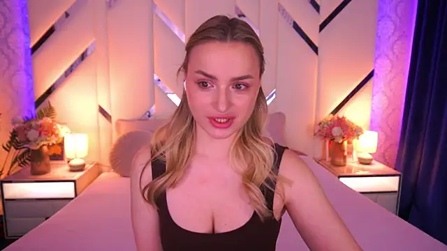 LindsieGreyy online show from 27, 4, 2026