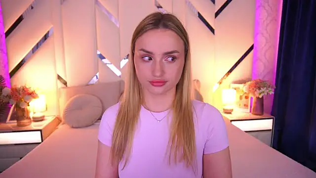 Snapshot of LindsieGreyy chatting on 22, 5, 2026 LindsieGreyy online show from 22, 5, 2026