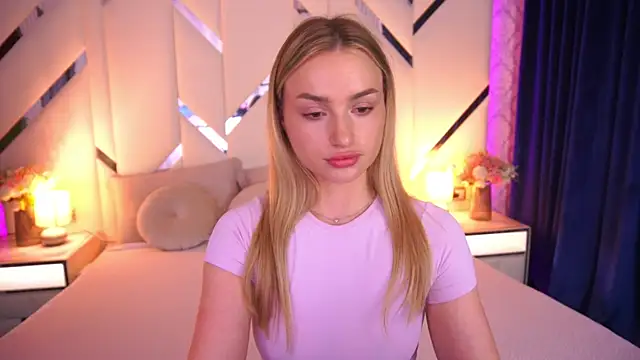 Snapshot of LindsieGreyy chatting on 11, 6, 2026 LindsieGreyy online show from 11, 6, 2026