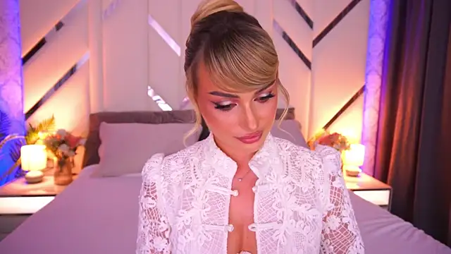 LindsieGreyy online show from 25, 7, 2026