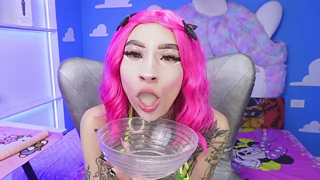 miss   angel online show from 18, 10, 2025