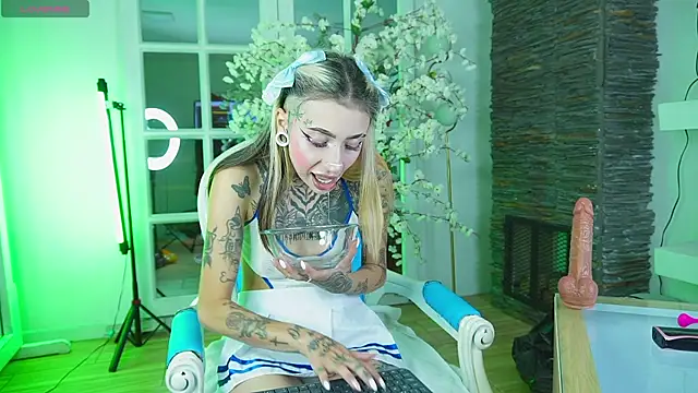 miss   angel online show from 22, 4, 2026