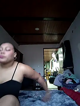 CHLOE ISABELL online show from 6, 11, 2025