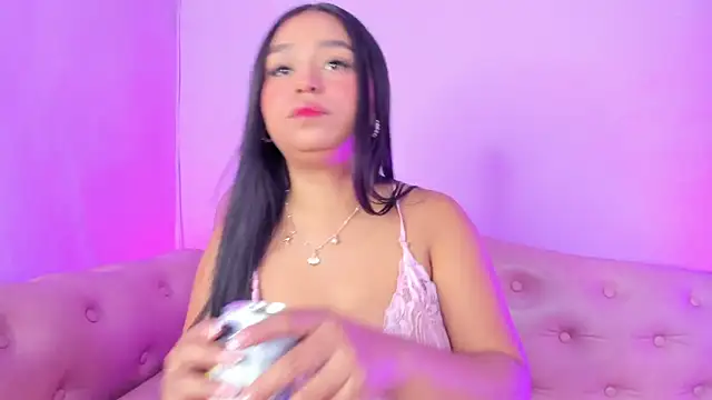 Snapshot of _JuliSweet_ chatting on 17, 9, 2025 JuliSweet online show from 17, 9, 2025