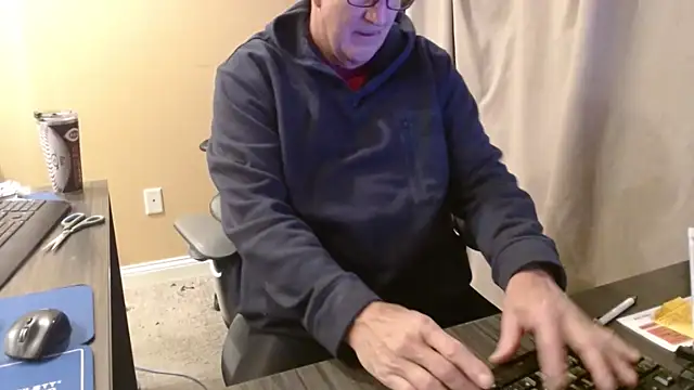 olderandwiser2 online show from 21, 12, 2025