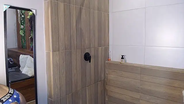 Georgina Palacios  online show from 3, 10, 2025