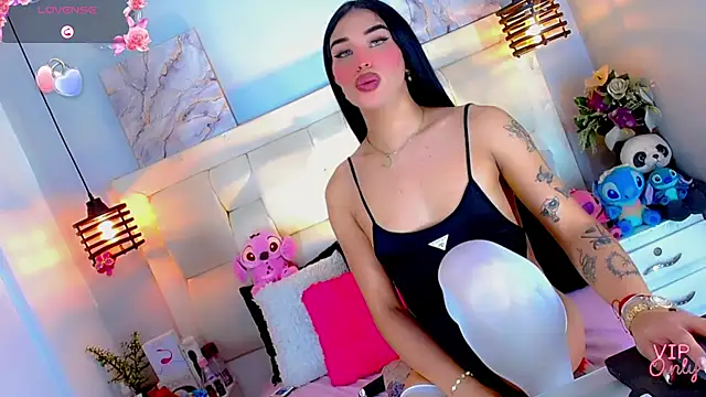 BelovedChain01 online show from 25, 4, 2026