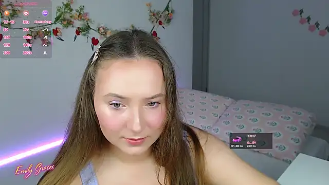 Snapshot of EmilyxxGraces chatting on 31, 5, 2026 EmilyxxGraces online show from 31, 5, 2026