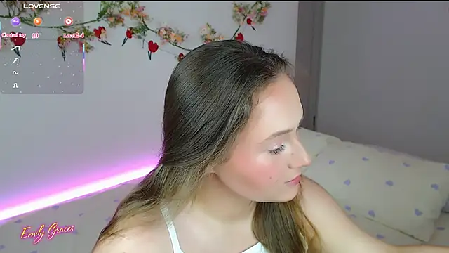 EmilyxxGraces online show from 29, 6, 2026