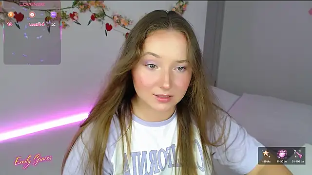 EmilyxxGraces online show from 13, 7, 2026