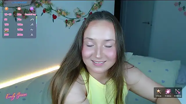 EmilyxxGraces online show from 28, 7, 2026