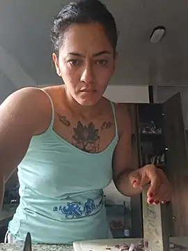 cristal crossfitx online show from 3, 8, 2026