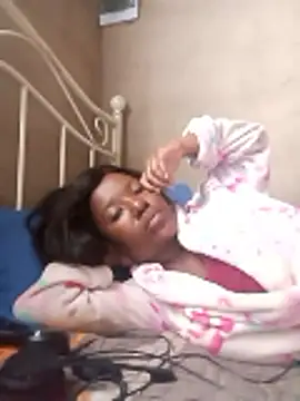 Snapshot of Coco_Nile chatting on 28, 5, 2026 Coco Nile online show from 28, 5, 2026