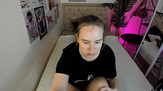 Lika 0ne online show from 3, 5, 2026