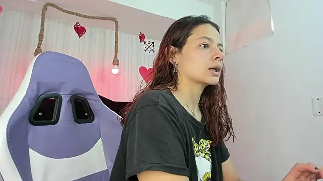 nicky angel1 online show from 21, 2, 2026