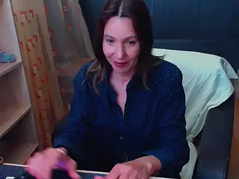 hannaha online show from 22, 4, 2026