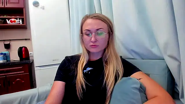 your Goddess Eva online show from 12, 9, 2025