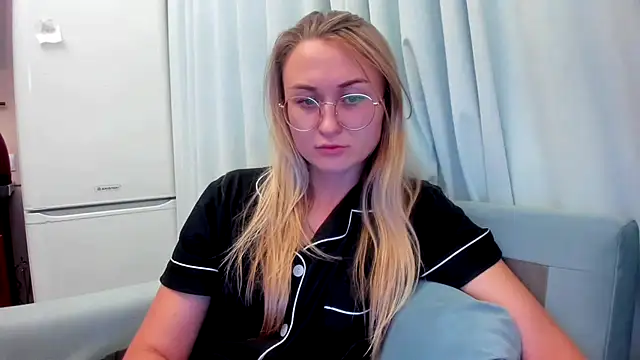 your Goddess Eva online show from 25, 9, 2025