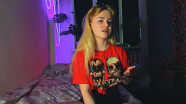 Alexa Pirs online show from 22, 3, 2025