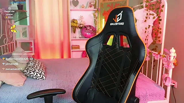 MizukiNoYoru online show from 10, 3, 2025