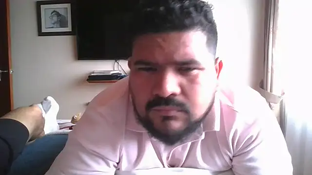 Snapshot of oscarshow24 chatting on 28, 5, 2026 oscarshow24 online show from 28, 5, 2026