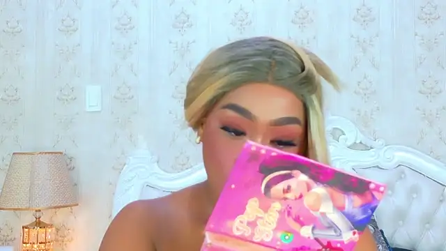 TianahGlow online show from 9, 10, 2025