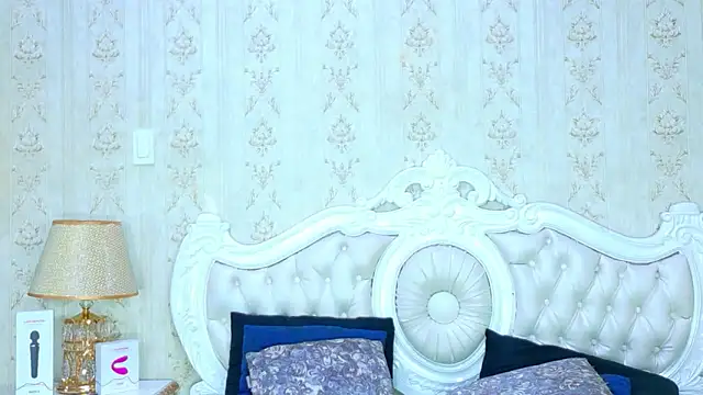 TianahGlow online show from 23, 2, 2026