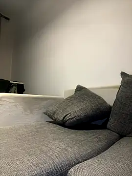 Snapshot of Budibudi5 chatting on 3, 10, 2025 Budibudi5 online show from 3, 10, 2025