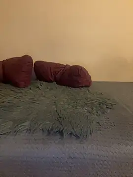 Snapshot of Budibudi5 chatting on 13, 11, 2025 Budibudi5 online show from 13, 11, 2025