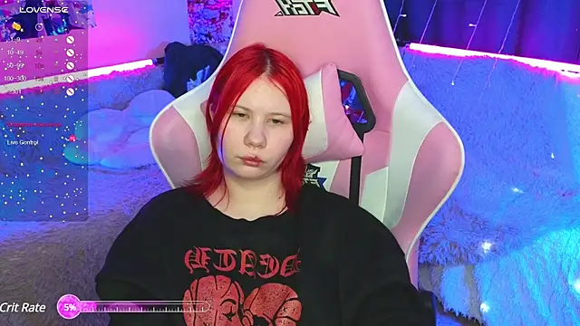 Snapshot of Little_kitsune1707 chatting on 7, 3, 2025 Little kitsune1707 online show from 7, 3, 2025