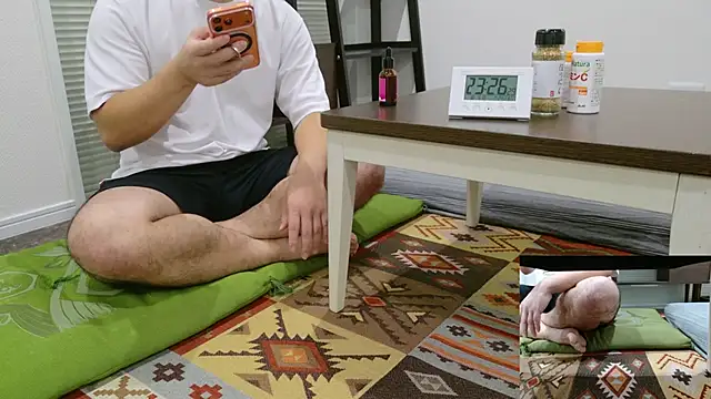 YARASERO-kun online show from 5, 10, 2025