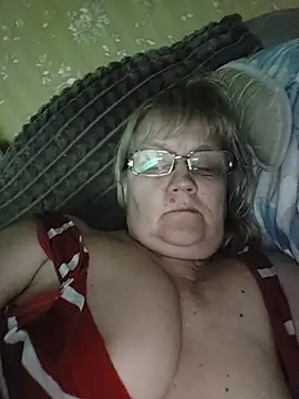Snapshot of Violet5364 chatting on 29, 5, 2026 Violet5364 online show from 29, 5, 2026