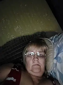 Snapshot of Violet5364 chatting on 30, 5, 2026 Violet5364 online show from 30, 5, 2026